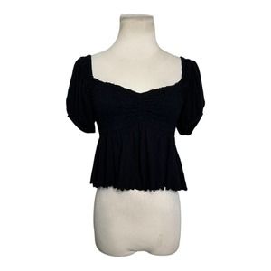 Urban Outfitters black Cropped Smocked Puff short Sleeves Peasant Top size Small
